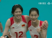 爱游戏官网app-包含火热比赛中，女队员以出色表现夺冠的词条