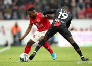 爱游戏在线-包含勒沃库森在主场逆转了美因茨，完成了胜利的词条