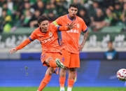 爱游戏直播-上海申花备战中，迎战山东海之队