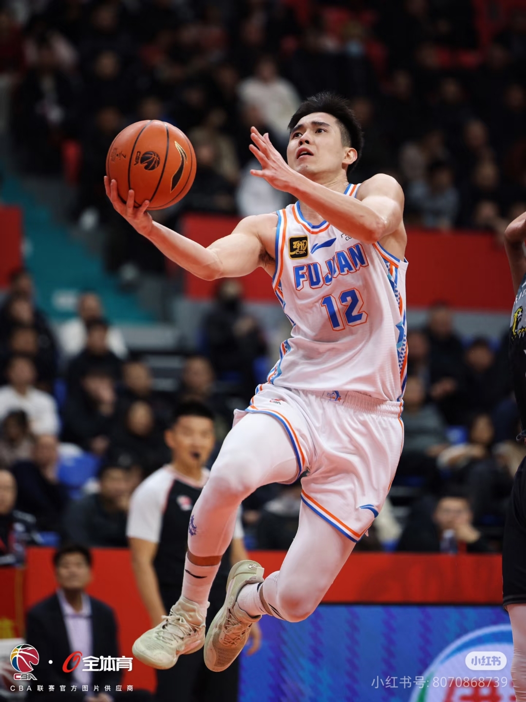 北京队在全国篮球锦标赛中打出封盖，被誉为全场沸腾的简单介绍