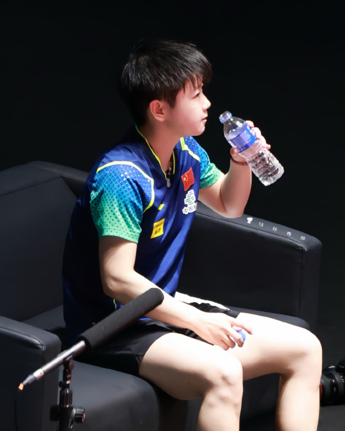 包含逆转胜利,惊险战况,球员敬业精神被称赞的词条 包含逆转胜利,惊险战况,球员敬业精神被称赞的词条