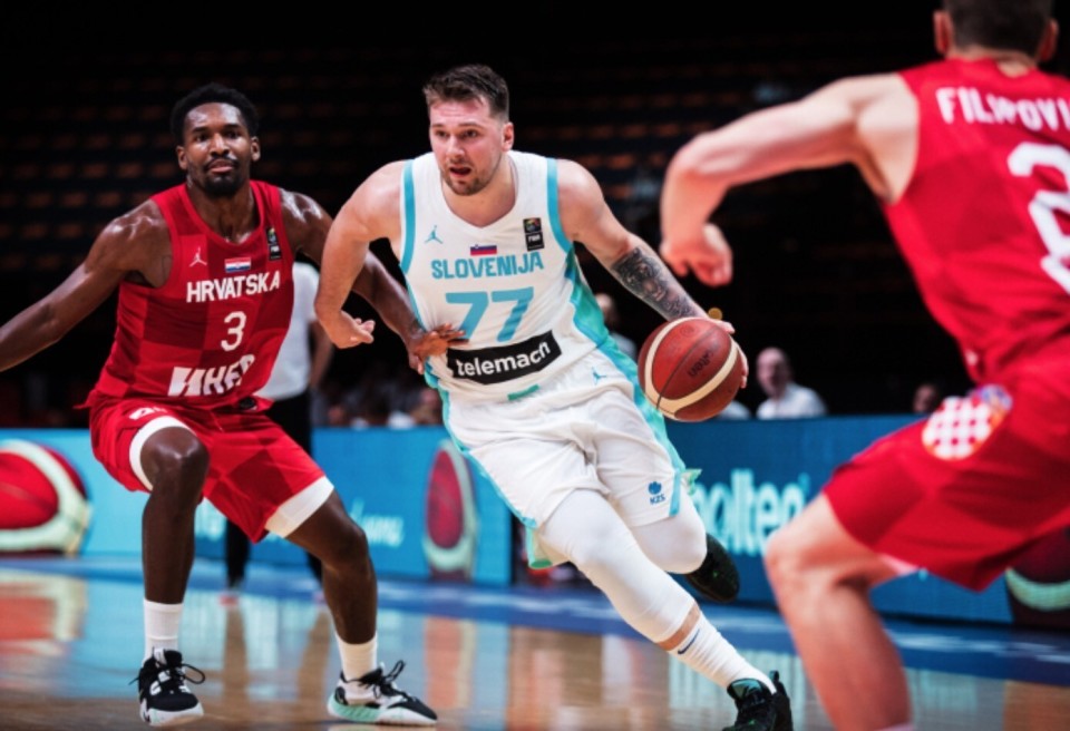 克罗地亚队客场击败斯洛文尼亚，晋级前程大好的简单介绍