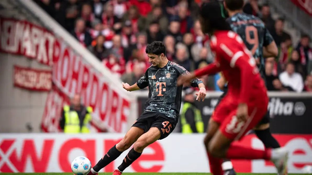 弗赖堡球队合练受阻，主帅忧心连连