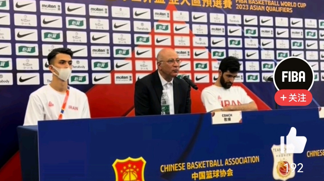 主力球员表现神勇,球队冲劲十足 主力球员表现神勇,球队冲劲十足