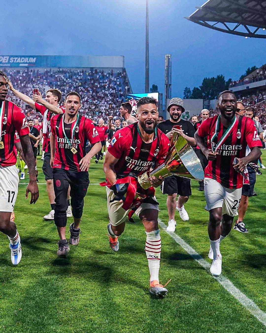 足球赛事接连精彩,球员实力不容小觑 足球赛事接连精彩,球员实力不容小觑