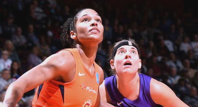 波黑队在与格鲁吉亚队的比赛中晋级欧锦赛