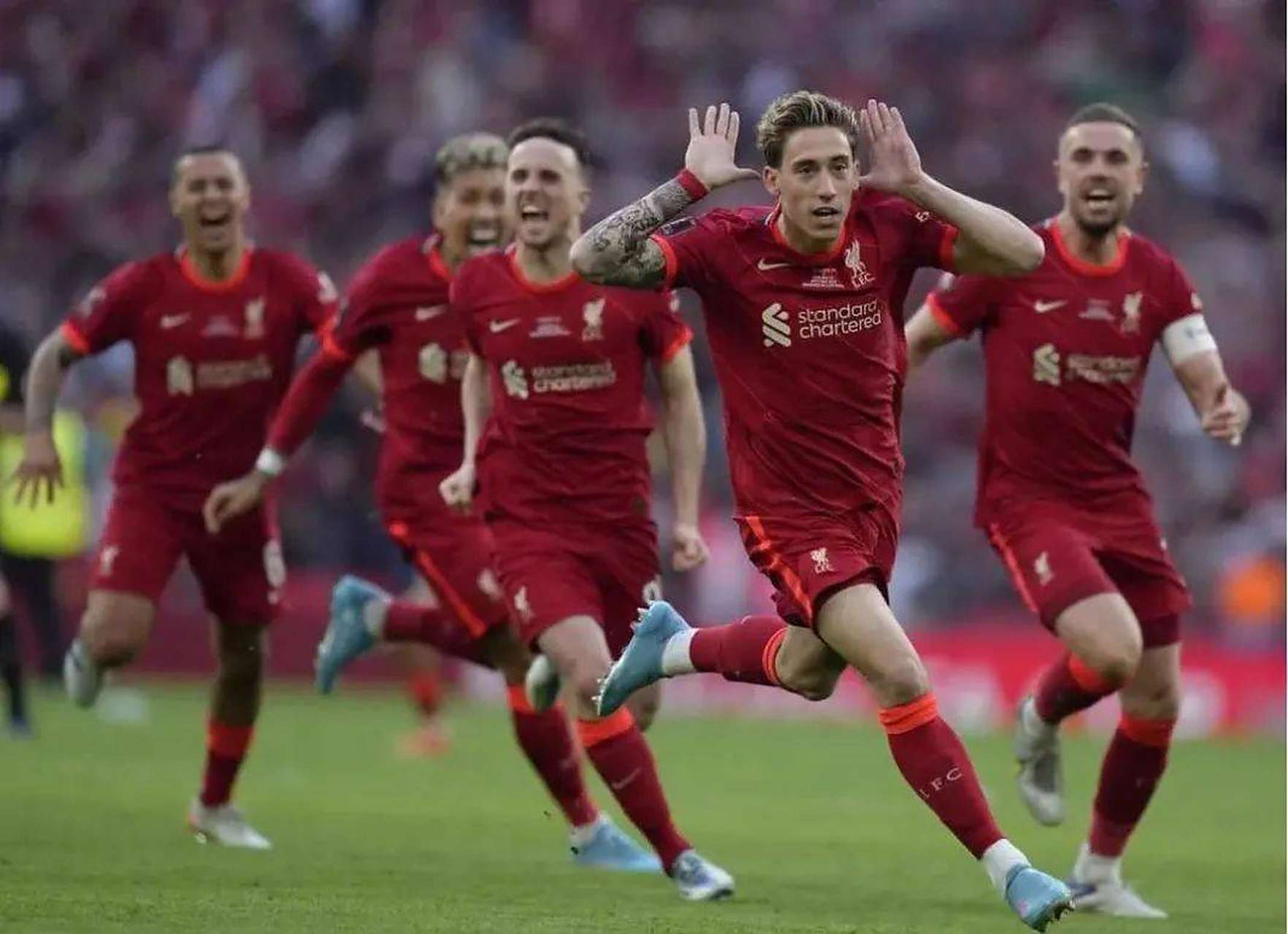 包含水晶宫客场大胜,豪取三分提升积分榜排名的词条 包含水晶宫客场大胜,豪取三分提升积分榜排名的词条