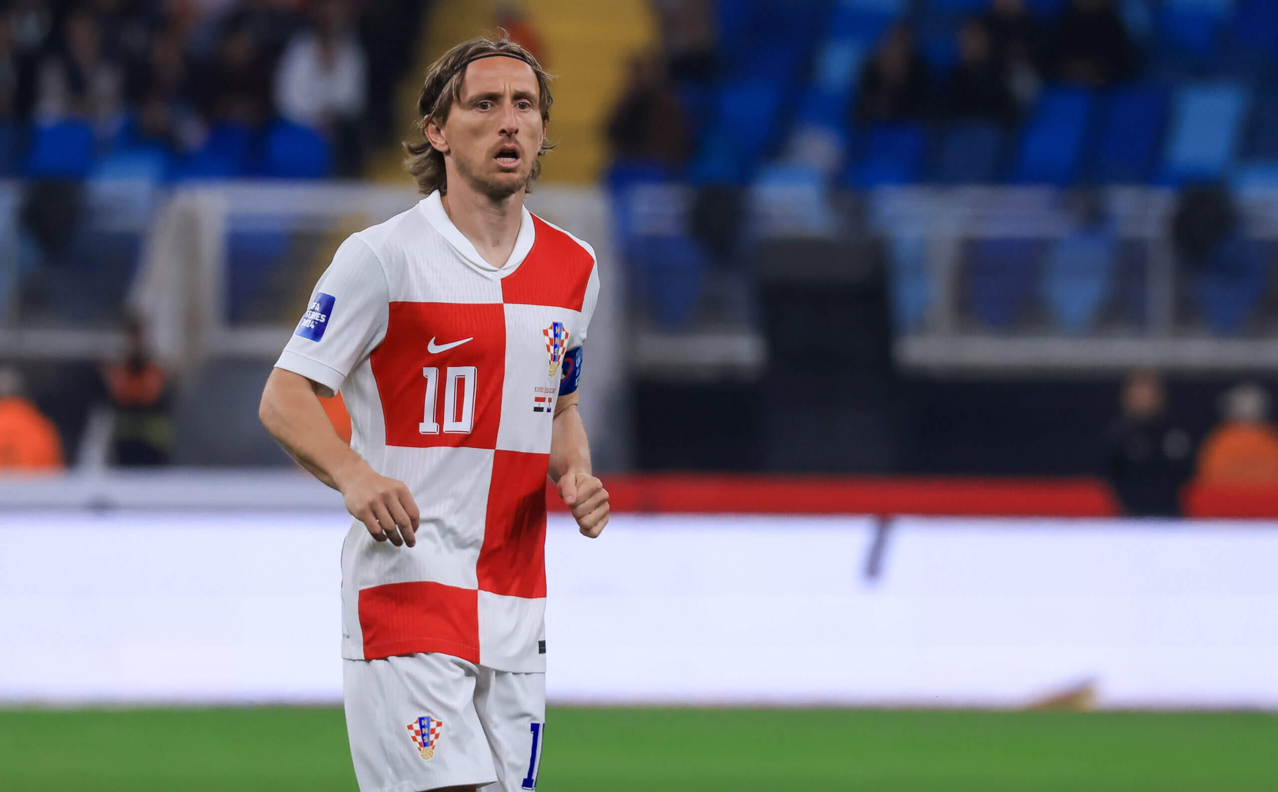 包含克罗地亚队遭遇挑战，欧预赛积分榜不容乐观的词条