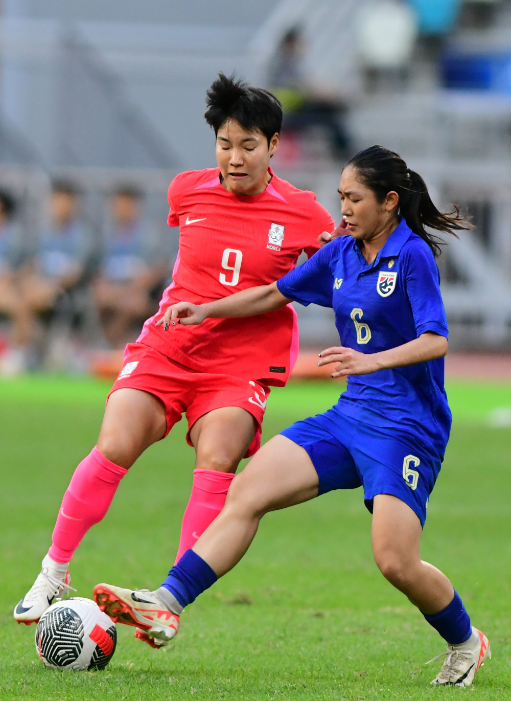 包含韩国女足锋芒毕露，斩获进军下一轮座次的词条