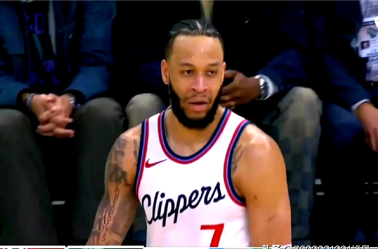 快船遭遇雄鹿逆转,遗憾失利 快船遭遇雄鹿逆转,遗憾失利