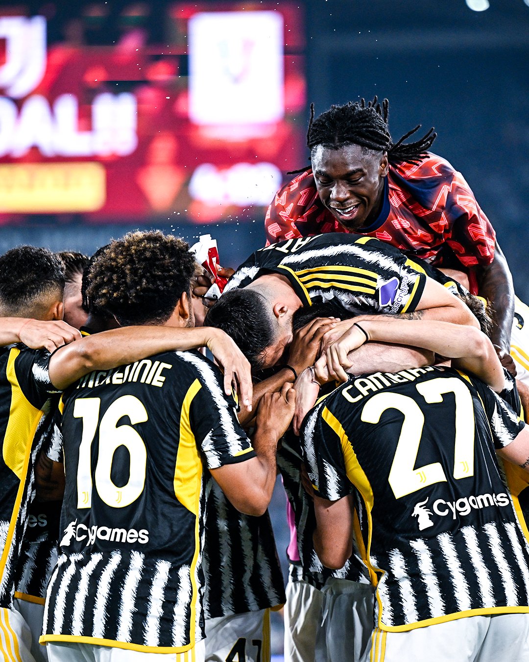 尤文图斯客场战胜罗马,实力碾压 尤文图斯客场战胜罗马,实力碾压