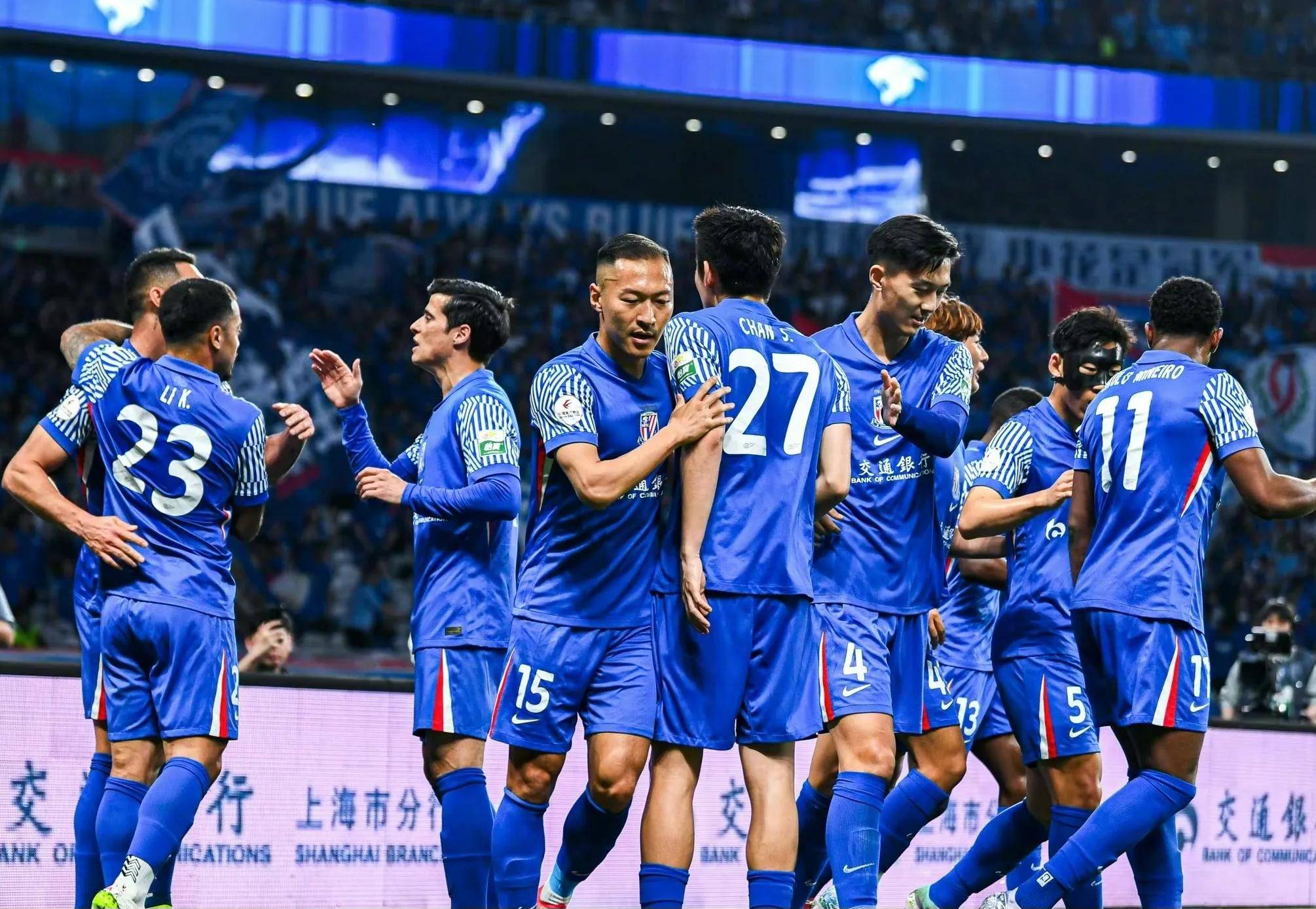 上海申花备战中，迎战山东海之队