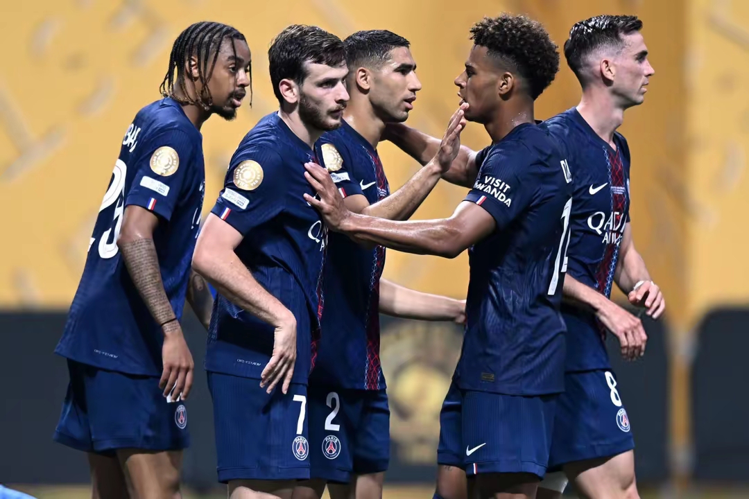 包含巴黎圣日耳曼遭遇困境,球队急需调整的词条 包含巴黎圣日耳曼遭遇困境,球队急需调整的词条