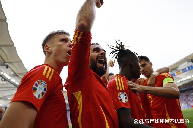 西班牙队与德国队一场精彩对决 西班牙队与德国队一场精彩对决